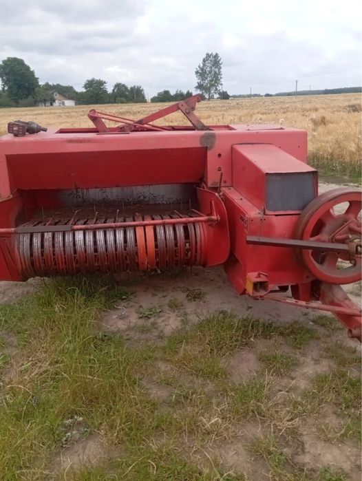 Продам прес підбирач массей фергусон 120
