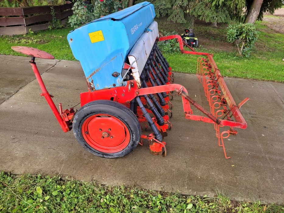 Siewnik zbożowy isaria 6050 2,5m jak amazone d7