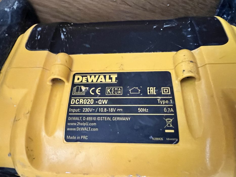 Радіо dewalt worksite