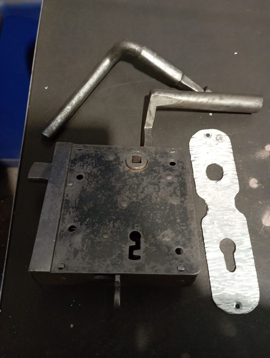 Sprzedam stary zamek