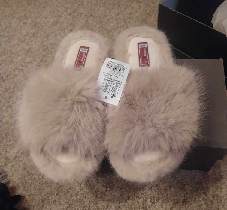 Продам тапочки 40-41