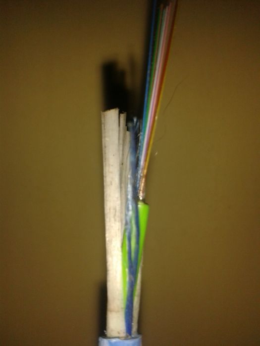 sprzedam światłowody