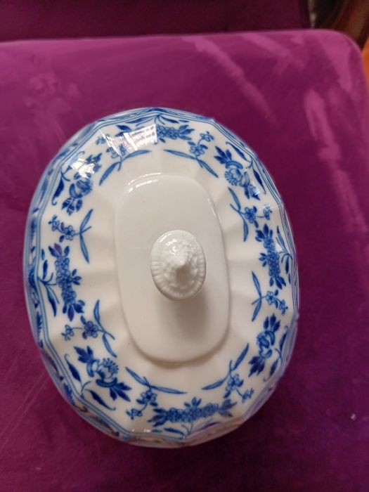 Caixa porcelana da Vista Alegre - Reservada