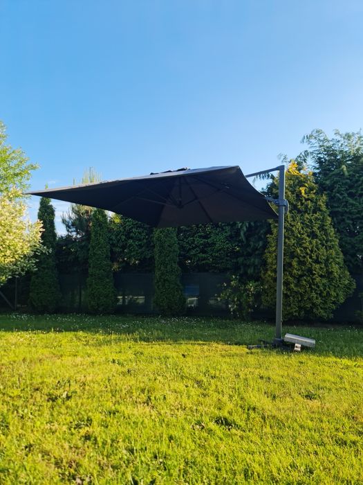 Parasol ogrodowy
