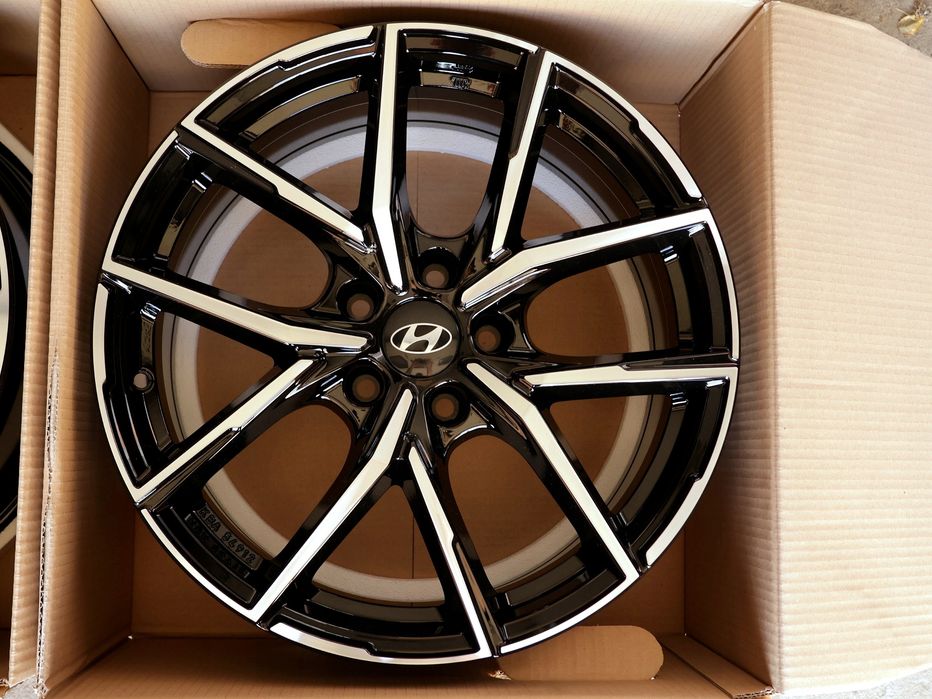 HYUNDAI TUCSON NX4 III FELGI ALUMINIOWE 8X18 5X114,3 ET40 ALUTEC GERMANY