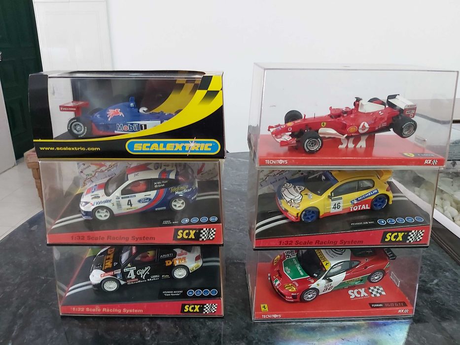 Carros de pista escala 1:32