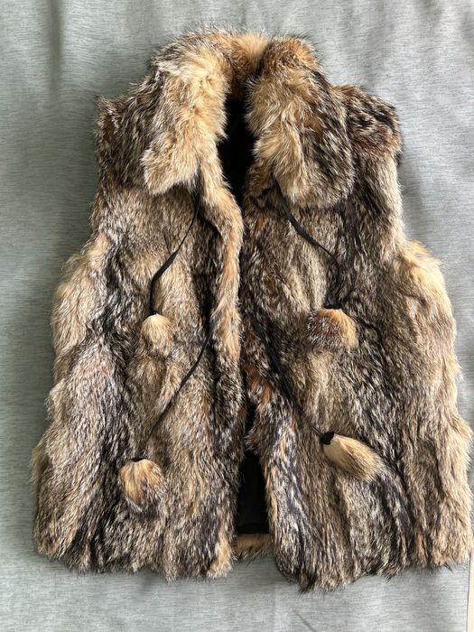Жилет з натурального хутра лисиці, безрукавка