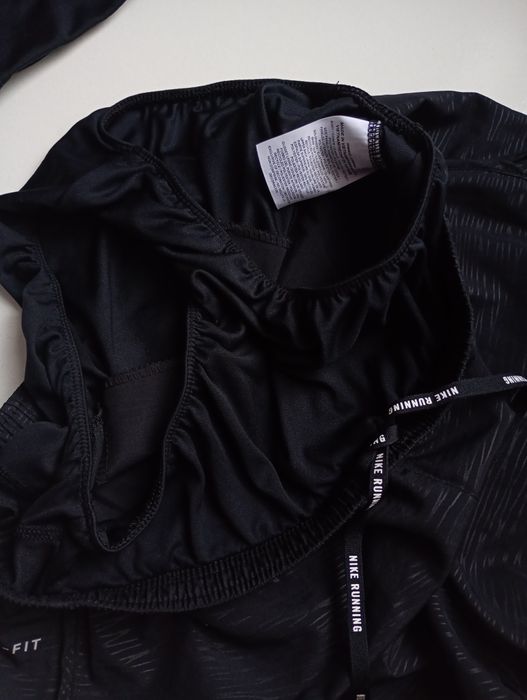 Шорти спортивні жіночі  S Nike