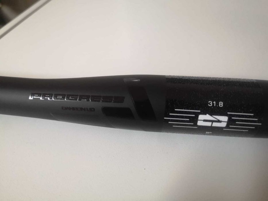 Guiador Progress PG-230 Carbono - 740mm/31.8