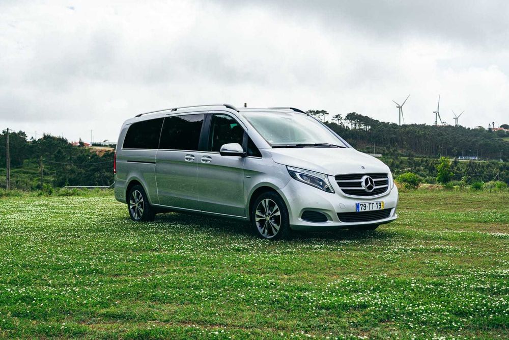 MERCEDES BENZ V 220 CDI Longo AvantGarde Automática 2017