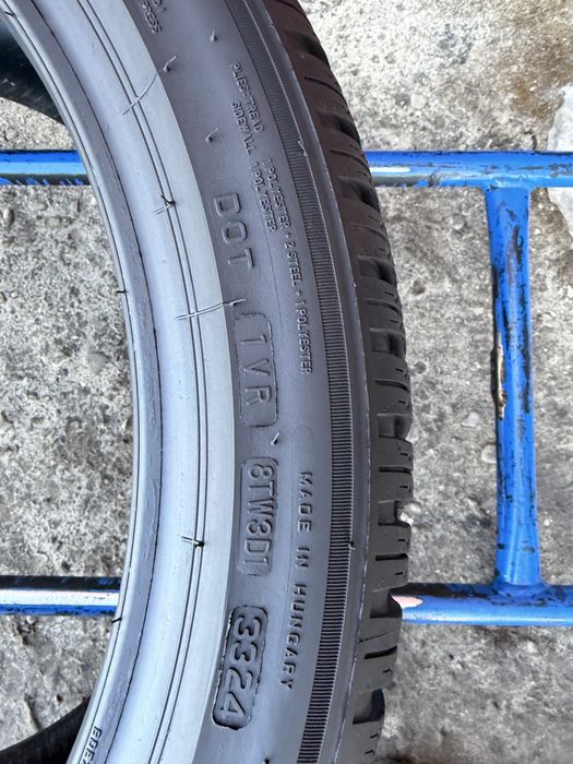 245/40/19 R19 Blizzak LM005 зима 1 шт