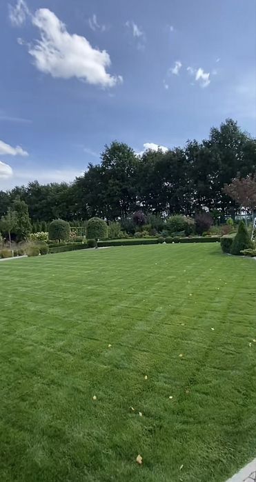 Косіння трави Івано-Франківськ,зрізання дерев,миття бруківки ті інше