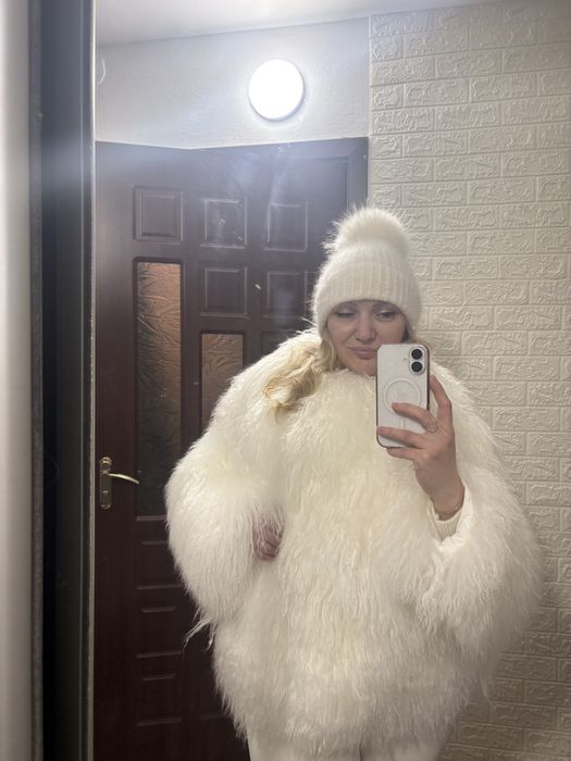 Шуба натуральна лама