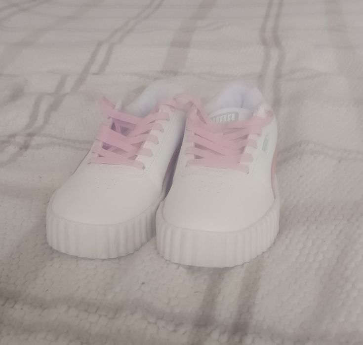 Buty dla dziewczynki