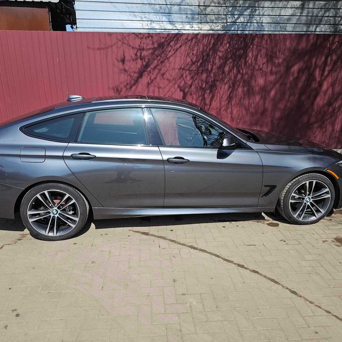 BMW GT 328 Xdrive 2015