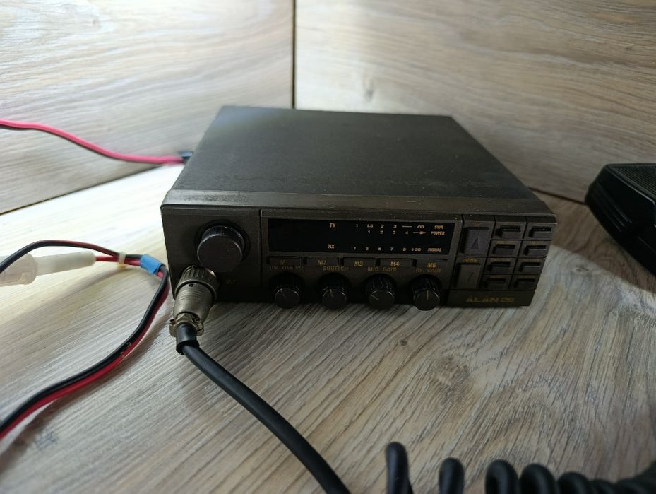 Cb radio Alan 28 + 5 metrowy maszt
