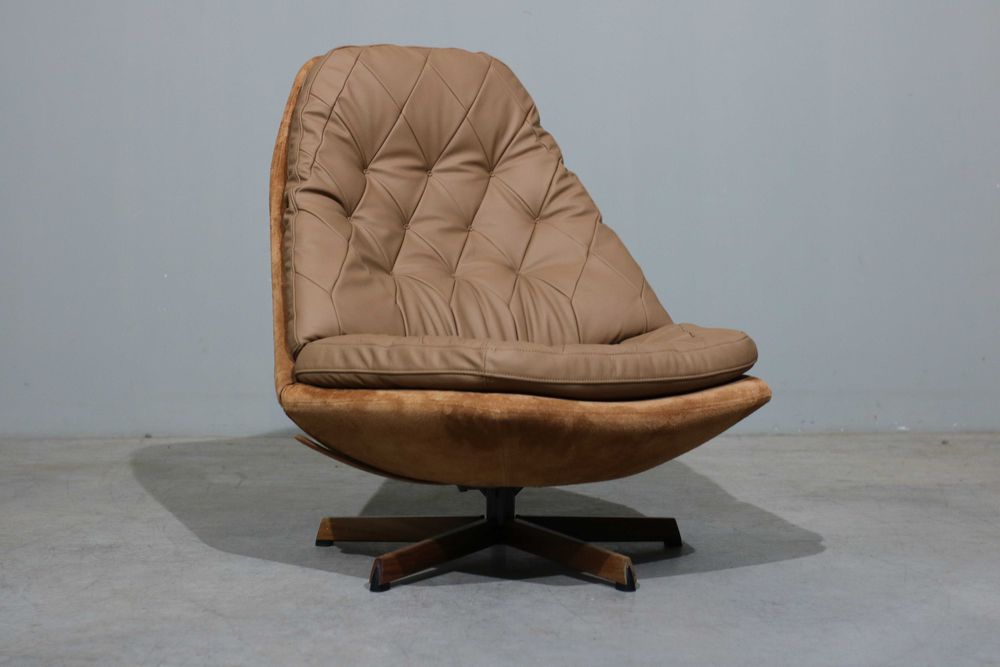 Poltrona Madsen & Schubell em couro | Modelo MS68 | Design Nórdico