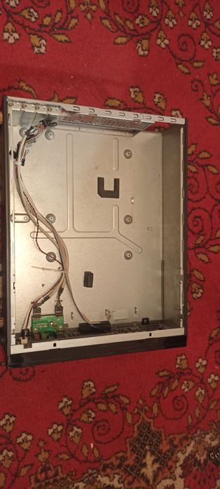 Корпус низькопрофільний M-ATX