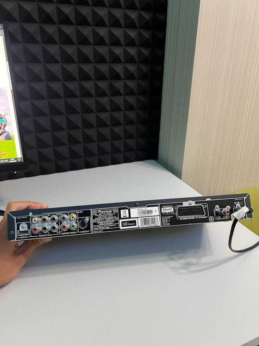 DVD-проигрыватель Pioneer DV-696AV