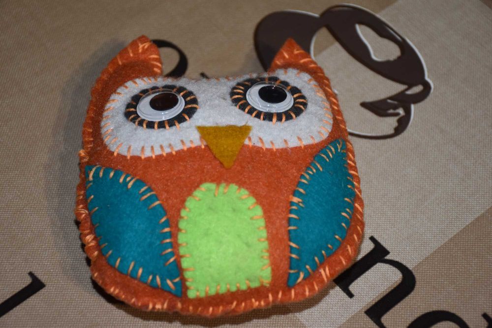 Mini maskotka, ręcznie robiona sówka