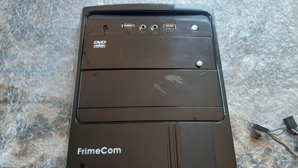 Передня панель на системний блок