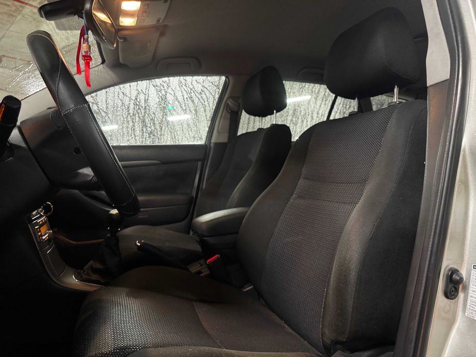 Toyota Avensis SW 2.0 D-4D 2008
