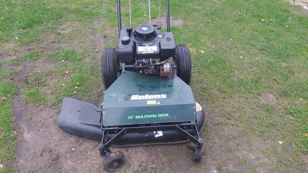 Traktorek kosiarka mulczer  nieużytki  górki łąka mocny sprzęt