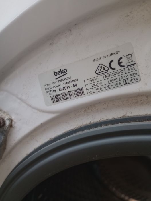 Sprzedam pralkę beko na części