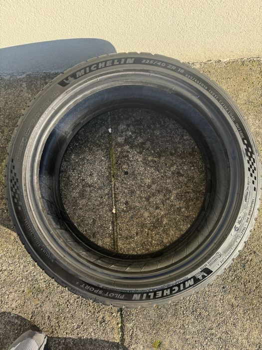 Pneus Michelin 225/40r18