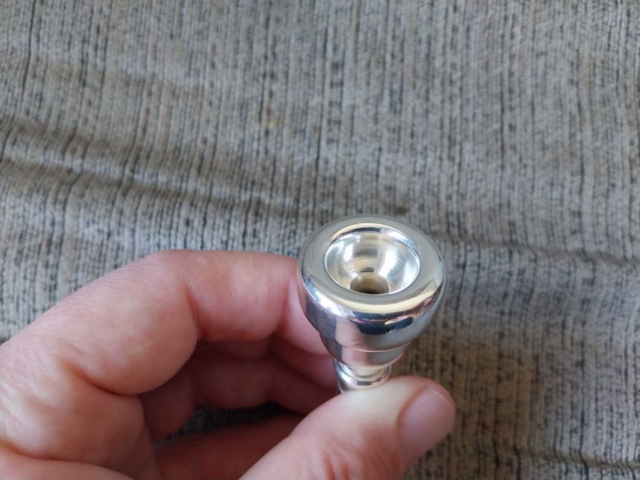 Bocal trompete F. Besson nº3 (portes desde3.51€)