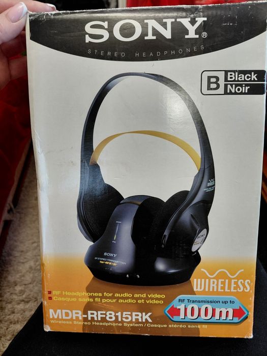Оригінальні бездротові навушники Sony MDR-RF815RK (RF до 100 м) + база