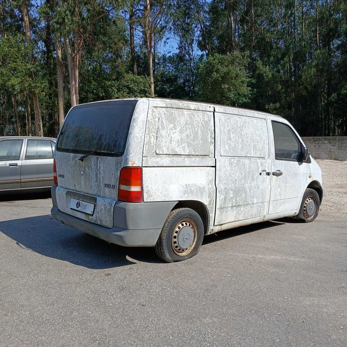 Mercedes Vito 2.3CDI de 1997 - Peças Usadas