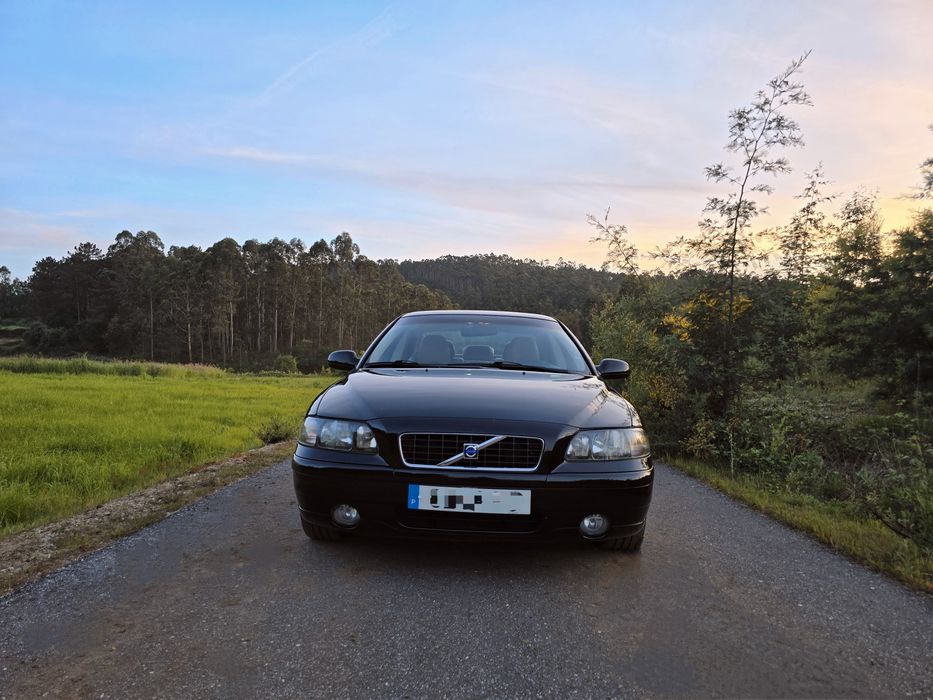 Volvo S60 2.0T 180cv Nacional