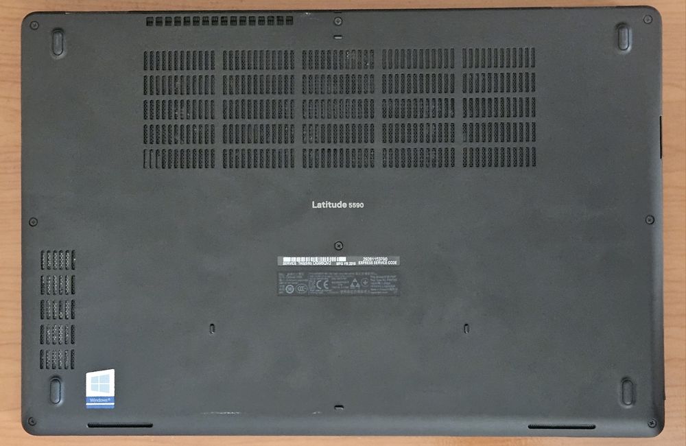 DELL Latitude 5590 com Garantia