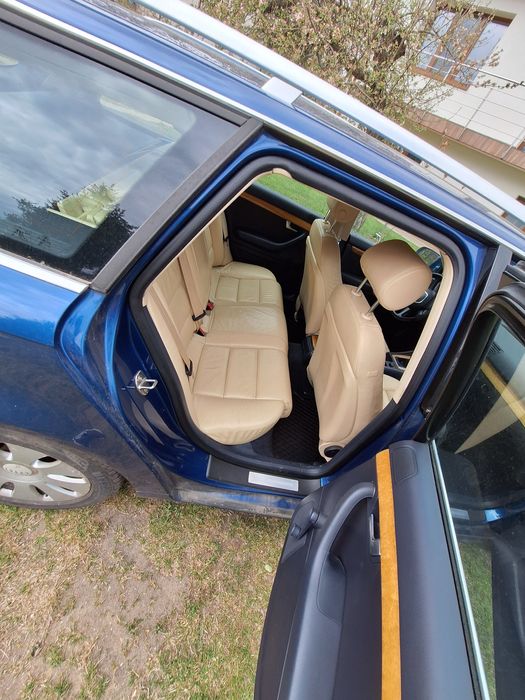 Audi a4 b7 2.0 tdi 140 km  2005