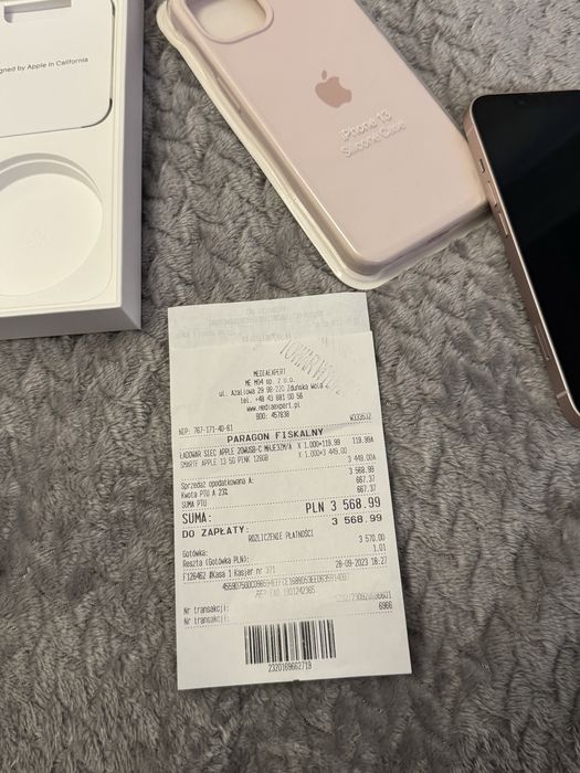 Iphone 13 różowy