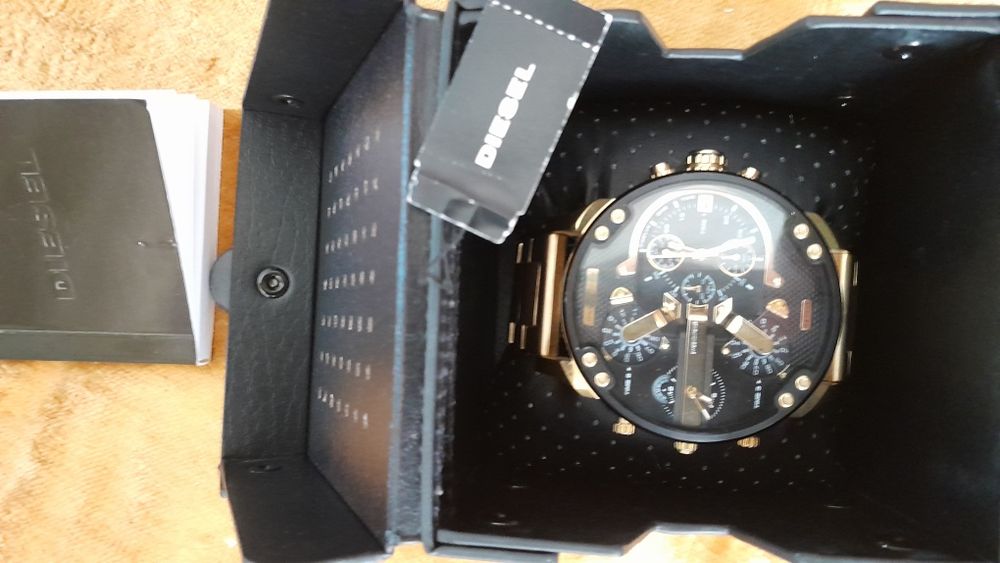 Sprzedam zegarek kwarcowy ,wodoszczelny