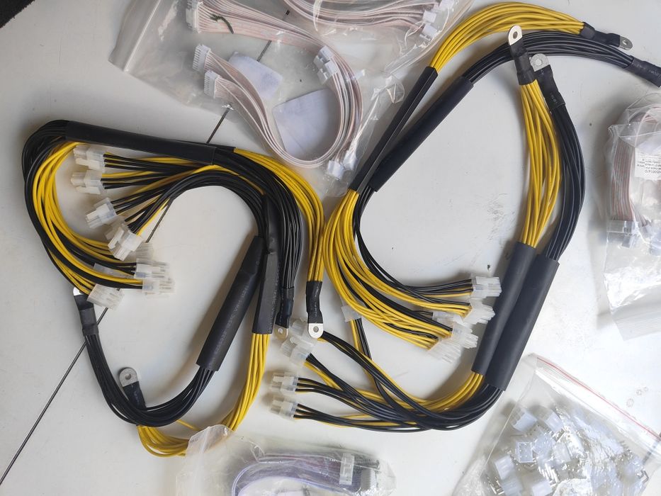 Fontes Antminer e peças para Manutenção Antminer