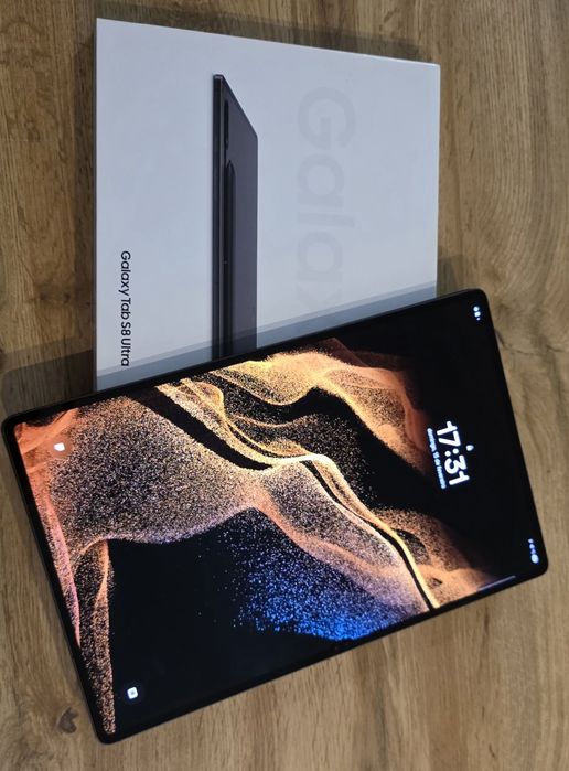 Galaxy  Tab S8 Ultra