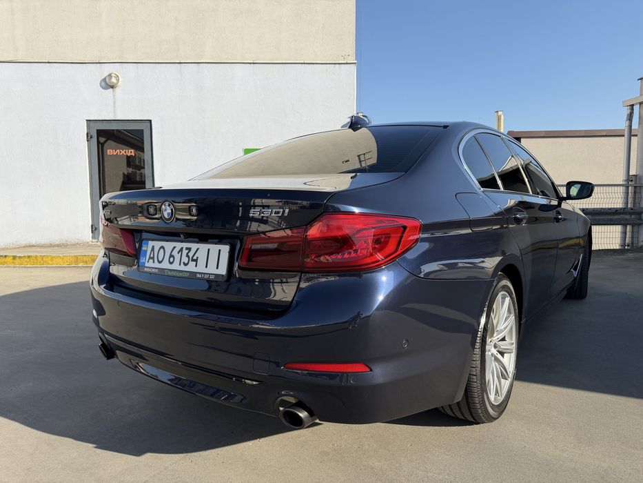 BMW 5 Series 2017 VIN WBAJA7C39HWA70072 фото оголошення 4 з 21