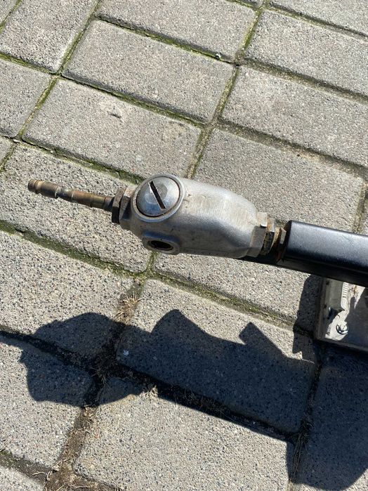 Szlifierka oscylacyjna festo pneumatyczna