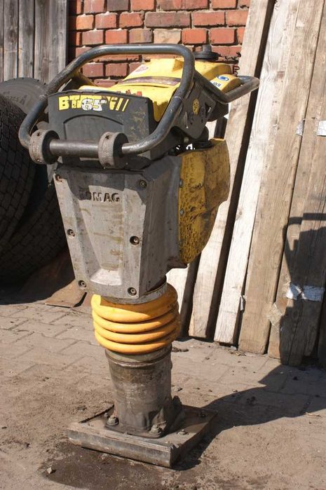 4x Skoczek Bomag BT 65 waga 68kg 2017 rok Ammann Wacker Bobcat