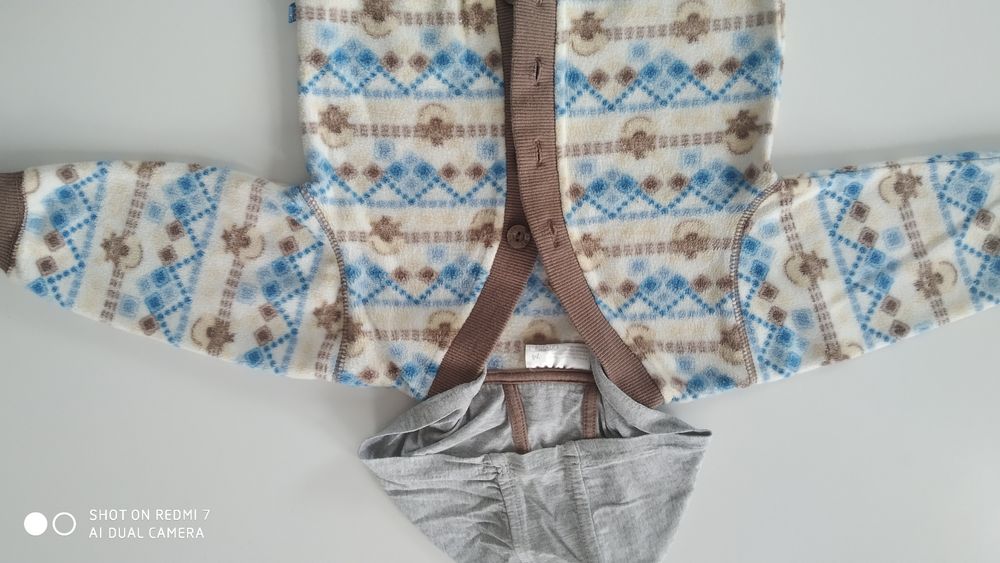 Polar zapinany z kapturem 74/80