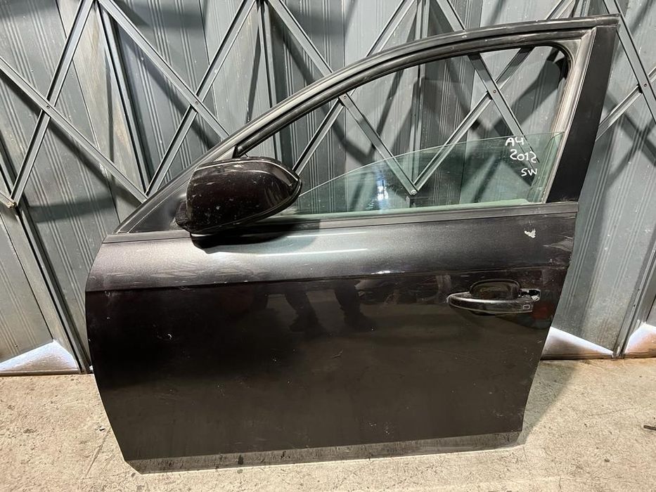 Porta frente esquerda Audi A4 ano 2012