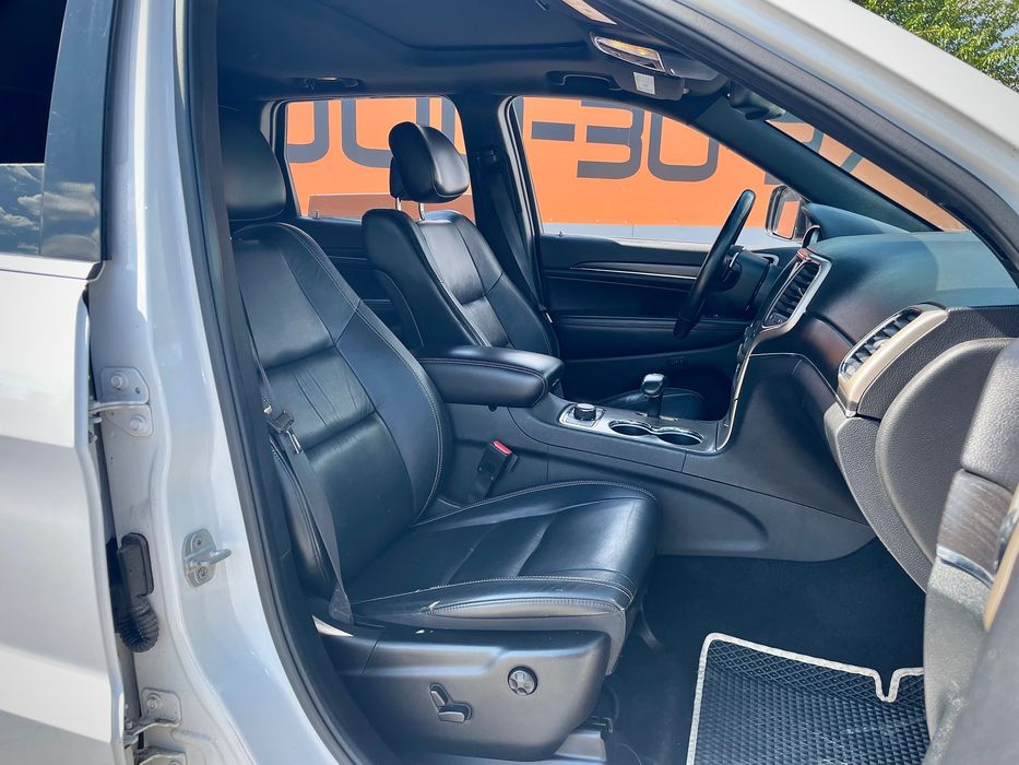 Продам Jeep Grand Cherokee