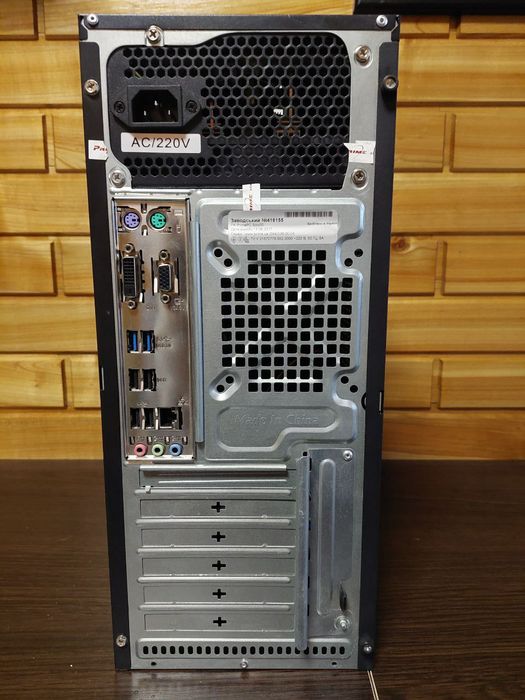 Системний блок i3-7100/8/256