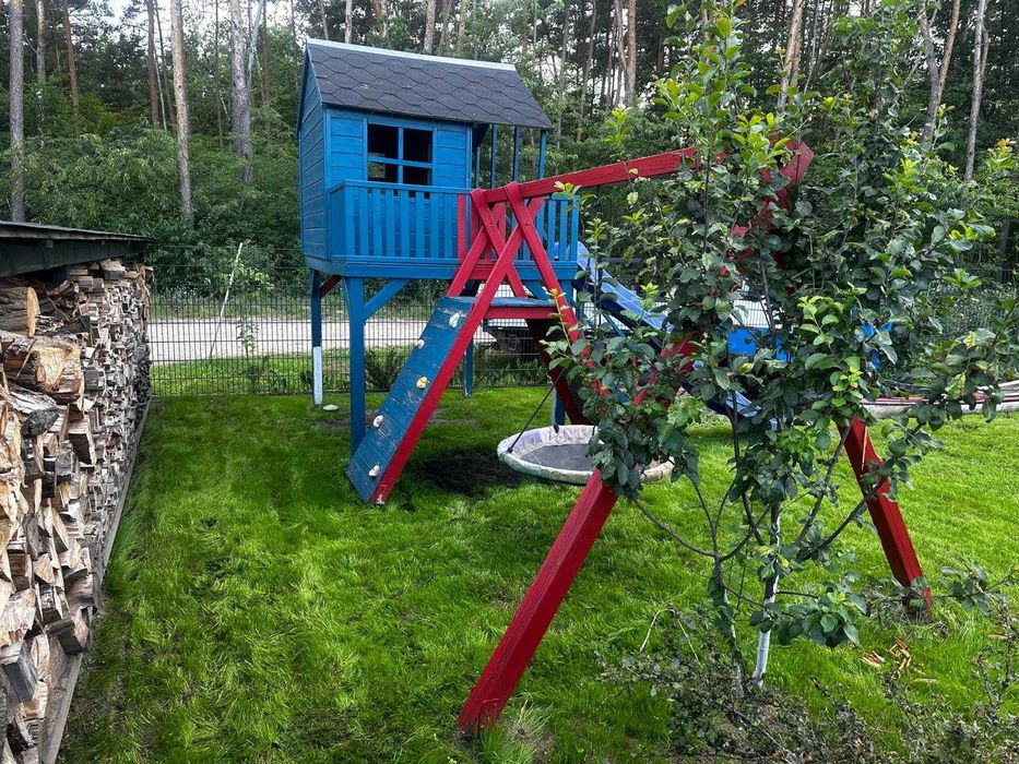 Sprzedam domek ze zjeżdżalnią dla dzieci