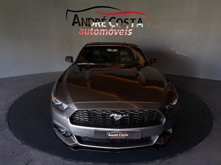 Ford Mustang 2.3i EcoBoost Aut. foto 2