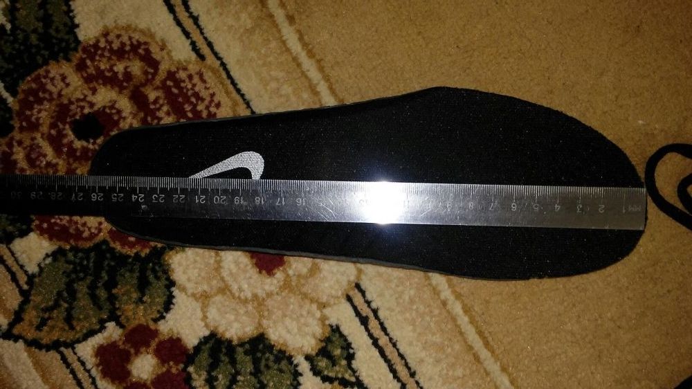 Фирменные кроссовки Air Nake
