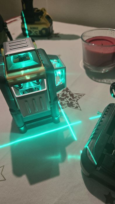 Nivel laser 12 linhas verde